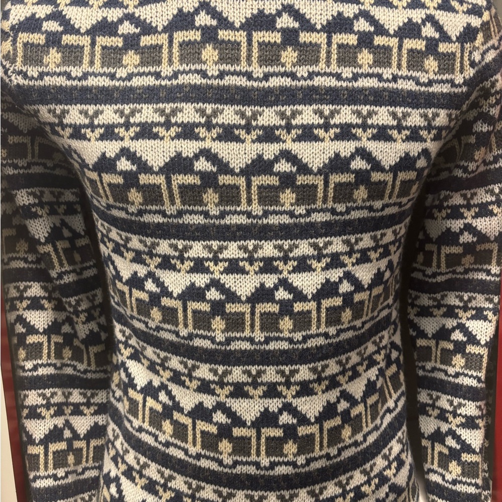 Men's Navy and Cream Patterned Crewneck Sweater